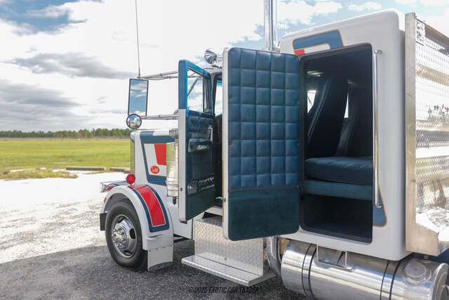 1985 Peterbilt 359