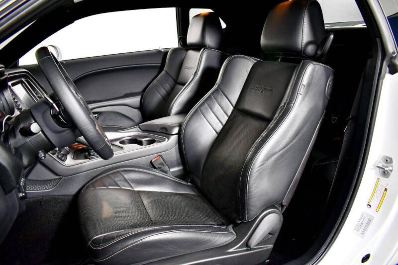 2015 Dodge Challenger SRT Hellcat