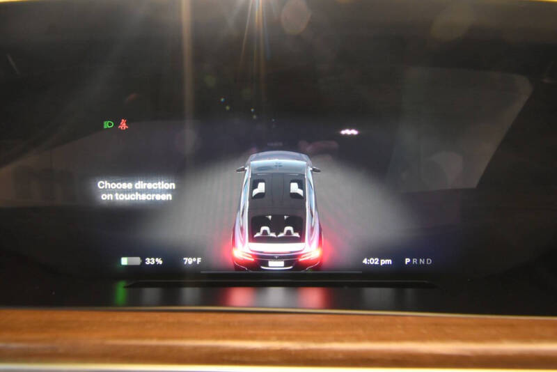 2023 Tesla Model X Standard Range