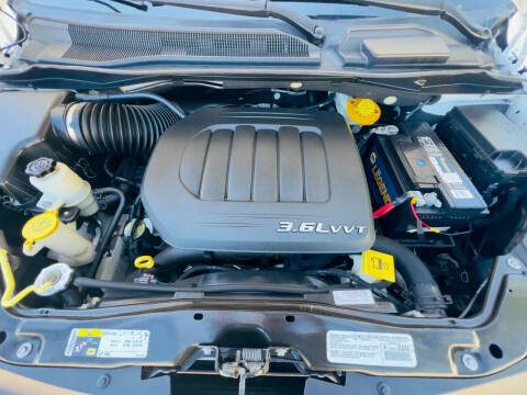 2014 Volkswagen Routan