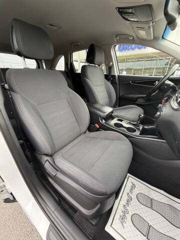 2016 Kia Sorento LX