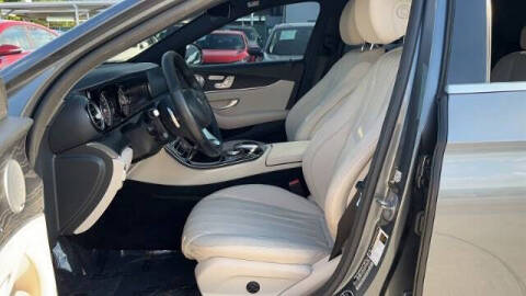 2017 Mercedes-Benz E-Class E 300 4MATIC