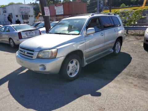 2005 Toyota Highlander for sale at Advantage Auto Brokers in Hasbrouck Heights NJ