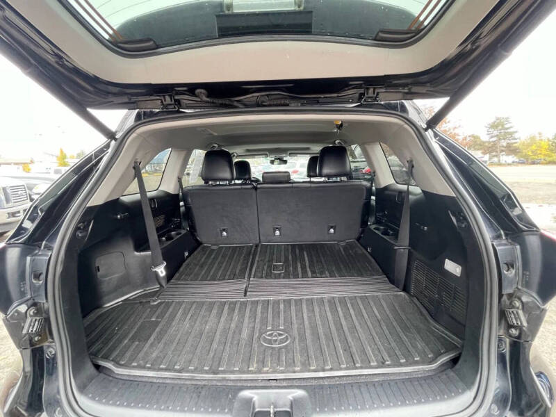 2017 Toyota Highlander