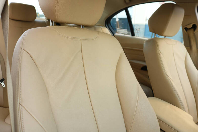 2013 BMW 3 Series 335i