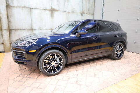 2023 Porsche Cayenne Platinum Edition