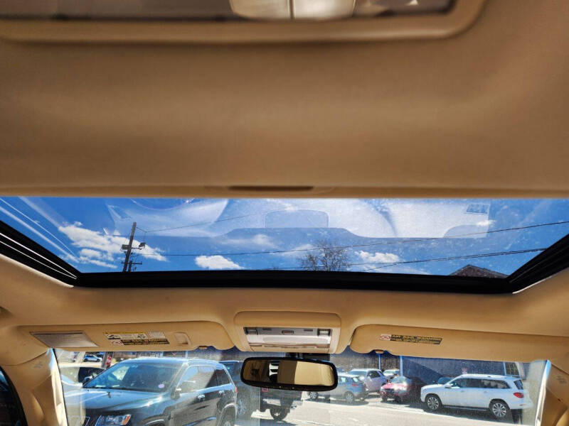 2013 Lexus LX 570