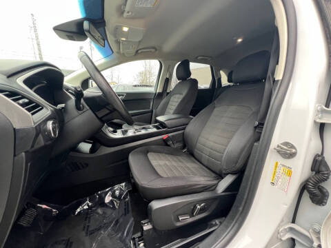 2019 Ford Edge SEL