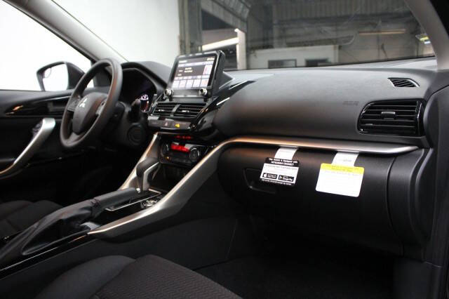 2026 Mitsubishi Eclipse Cross LE