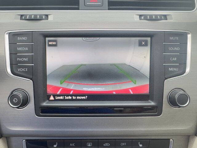 2017 Volkswagen Golf