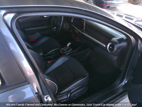 2022 Kia Forte GT Line