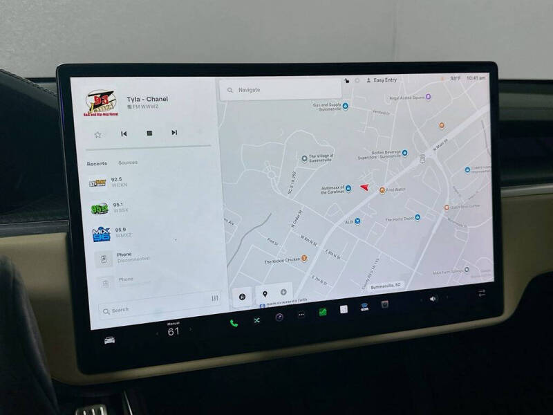 2023 Tesla Model S Plaid