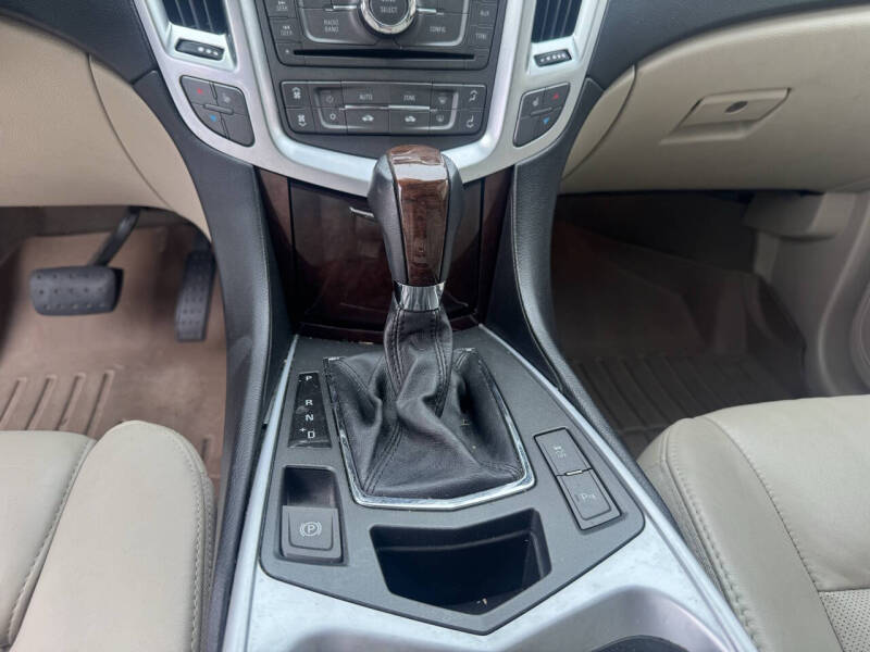 2011 Cadillac SRX Luxury Collection