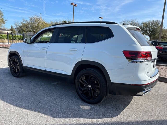2022 Volkswagen Atlas 6