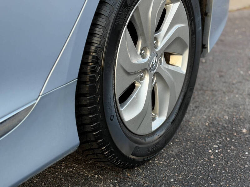2014 Hyundai Sonata Hybrid