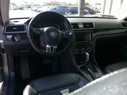 2014 Volkswagen Passat 2.0L TDI SEL Premium