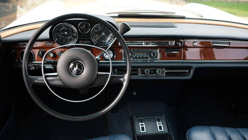 1973 Mercedes-Benz 280-Class