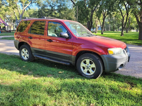 2005 Ford Escape for sale at Hoskins Auto Sales in Hastings NE