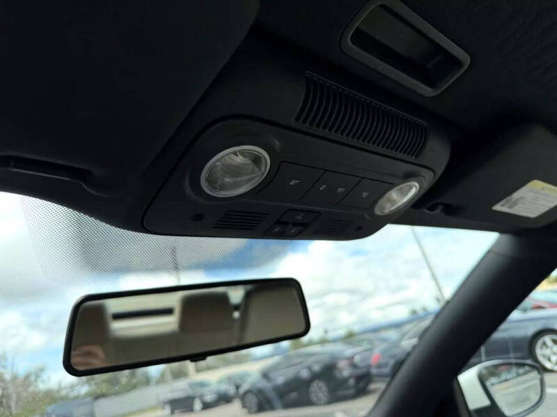 2012 Volkswagen Eos Komfort SULEV