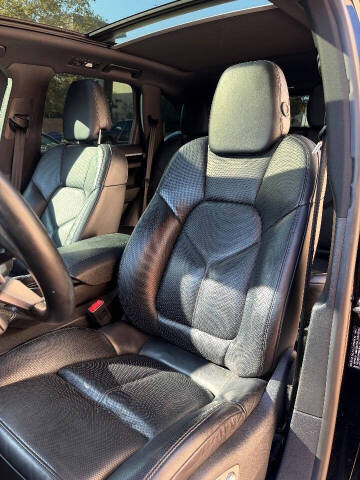 2018 Porsche Cayenne Platinum Edition