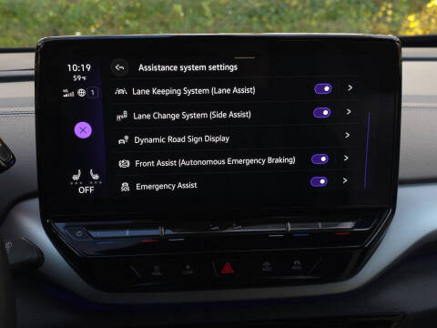 2023 Volkswagen ID.4 Pro