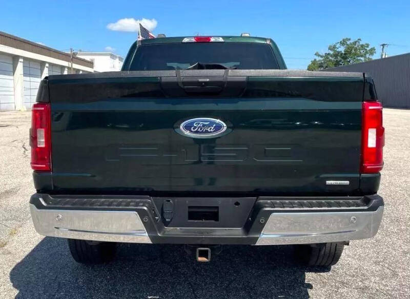 2021 Ford F-150 XLT photo 9