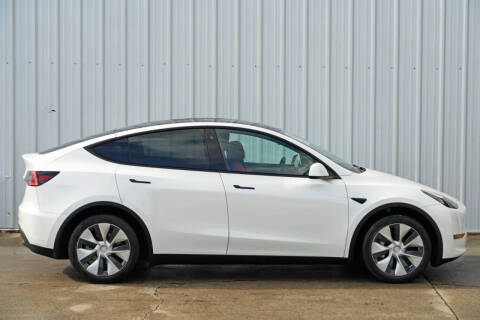 2023 Tesla Model Y Long Range