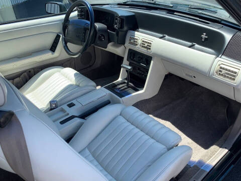 1990 Ford Mustang LX 5.0