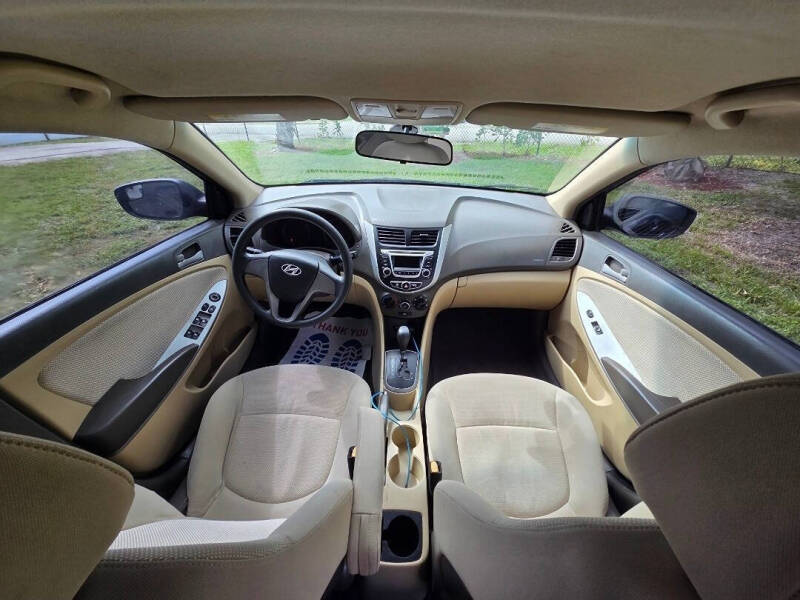 2014 Hyundai Accent GLS