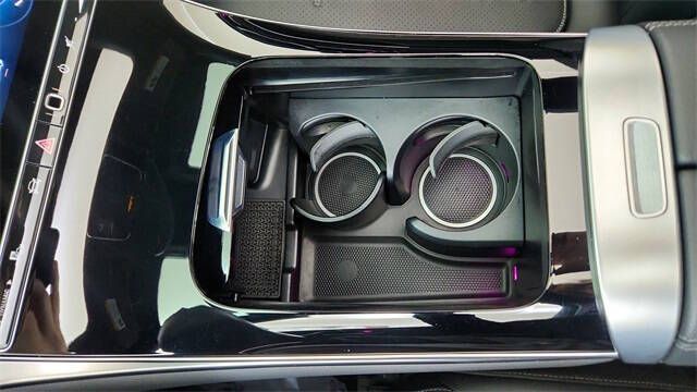 2025 Mercedes-Benz GLC GLC 300 4MATIC