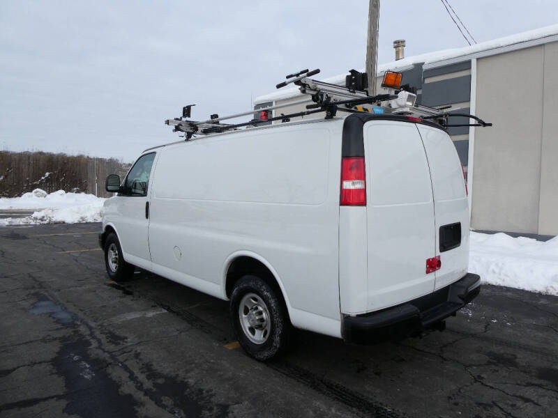 2018 Chevrolet Express 2500