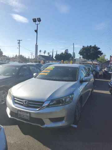2015 Honda Accord for sale at Thomas Auto Sales in Manteca CA