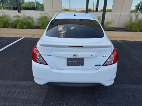 2016 Nissan Versa 1.6 SV