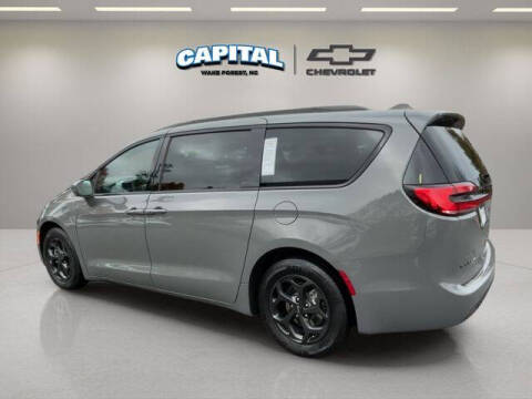 2021 Chrysler Pacifica Hybrid Limited