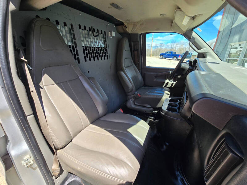 2017 Chevrolet Express 2500