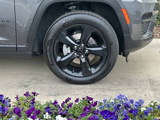 2022 Jeep Grand Cherokee Altitude