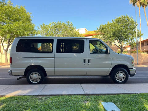 2014 Ford E-Series E-150 XLT