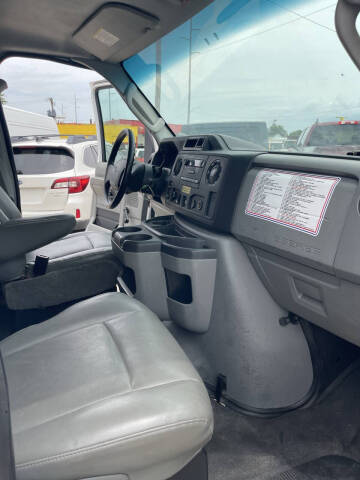 2009 Ford E-Series E-250
