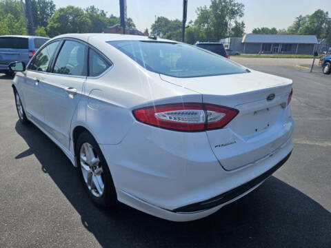 2014 Ford Fusion SE