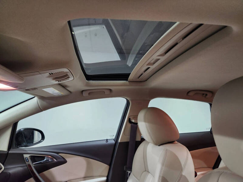 2013 Buick Verano Leather Group