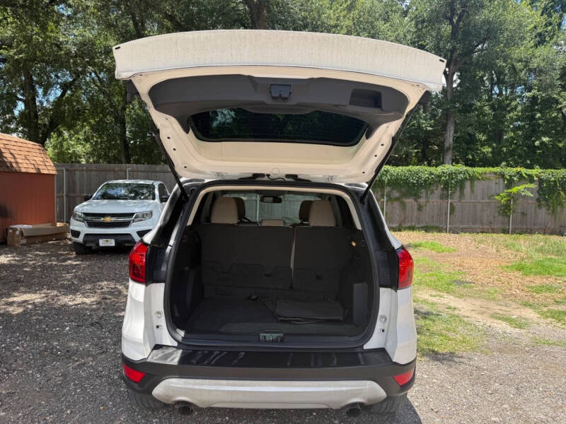 2019 Ford Escape SE