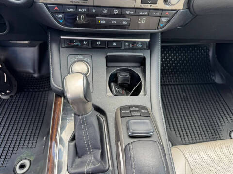2016 Lexus ES 350