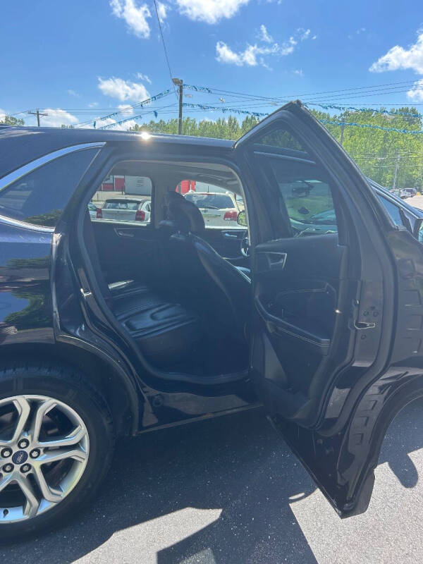 2017 Ford Edge Titanium