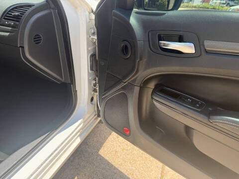 2014 Chrysler 300 S