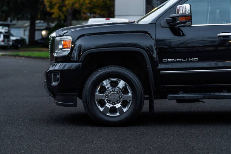 2016 GMC Sierra 3500HD Denali