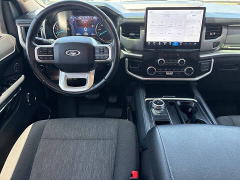 2022 Ford Expedition XLT