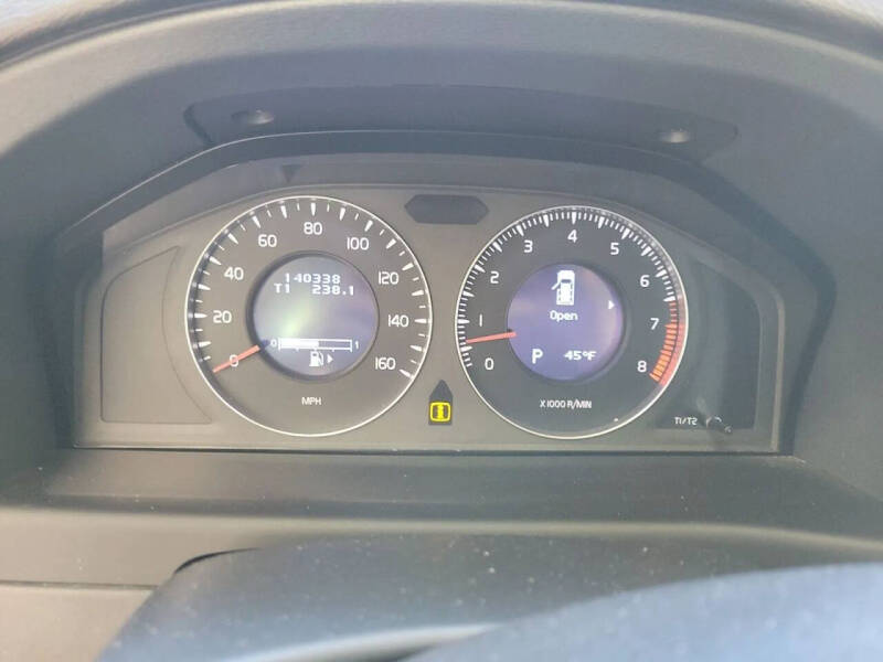 2010 Volvo V70
