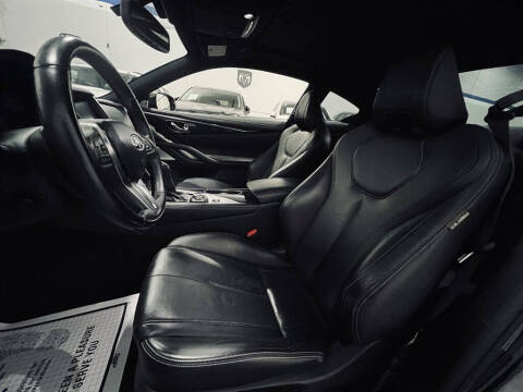 2017 Infiniti Q60 Red Sport 400