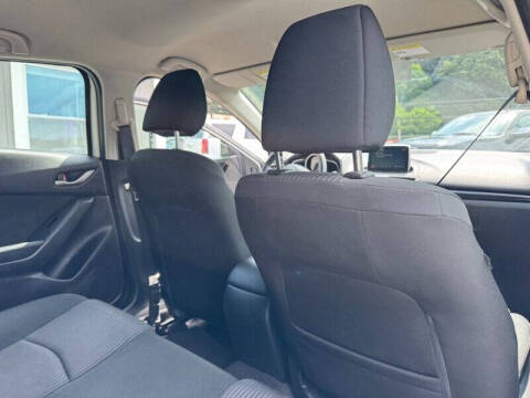 2015 Mazda MAZDA3 i Touring
