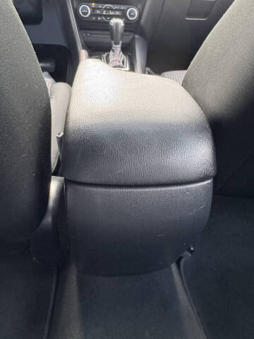 2015 Mazda MAZDA3 i Touring